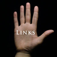 image of hand over black background with word links on hand - hrexaminer.com 5 links for may 28, 2014