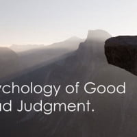 picture of man sitting on cliff in Yosemite on HRExaminer feature image for Weekly Edition v6.43 for November 13, 2015 photo credit Jordan McQueen CC0 Unsplash