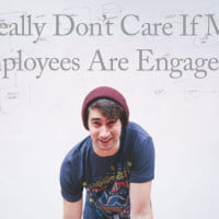 man in front of whiteboard at startup on HRExaminer.com Weekly Edition feature image v7.10 for March 11, 2016