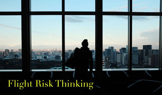2019-10-18-hrexaminer-article-john-sumser-flight-risk-thinking-photo-img-cc0-via-unsplash-by-alex-knight-5FCE7xTc5uo-544x322px.jpg