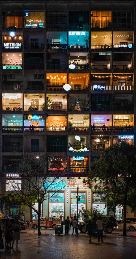 2019-12-05-hrexaminer-why-are-some-leaders-more-committed-to-diversity-by-dr-tomas-chamorro-premuzic-photo-img-cc0-via-unsplash-by-ruslan-bardash-jqk3vxerdf0-544x1036px.jpg