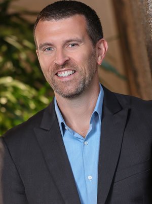 Photo of Jason Lauritsen 2020-09-17 HR Examiner photo img Jason Lauritsen headshot corporate event horizontal leaning 300x403px hq.jpg
